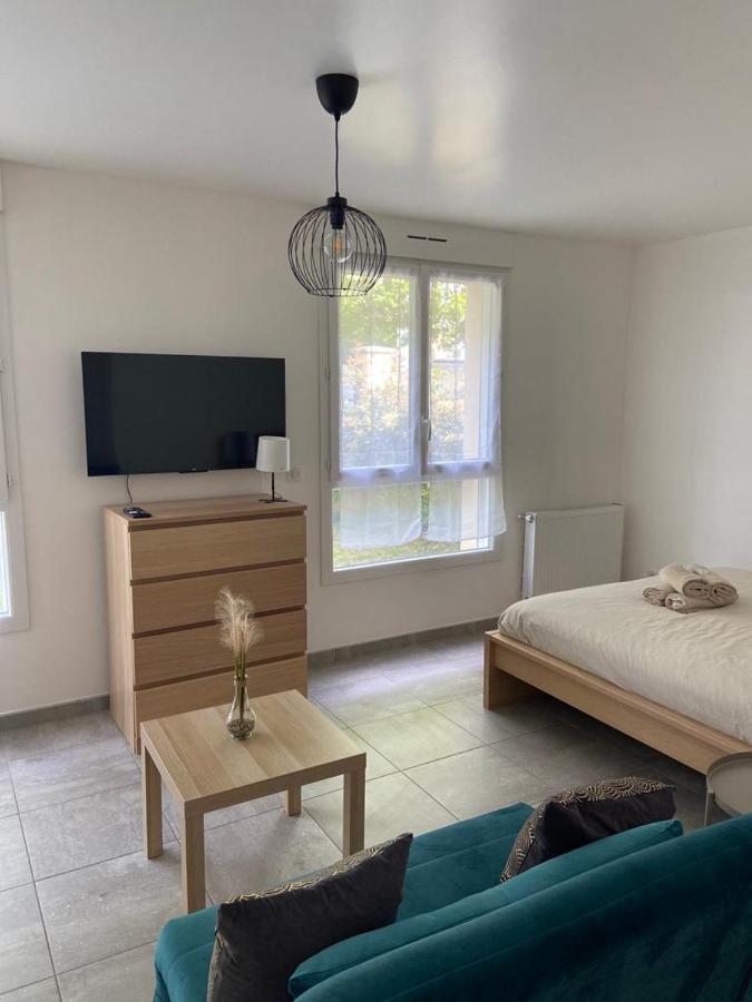 Grand Studio Neuf Aulnay-sous-Bois Luaran gambar