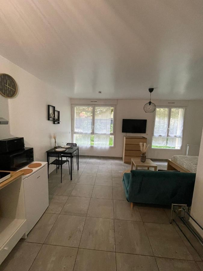 Grand Studio Neuf Aulnay-sous-Bois Luaran gambar
